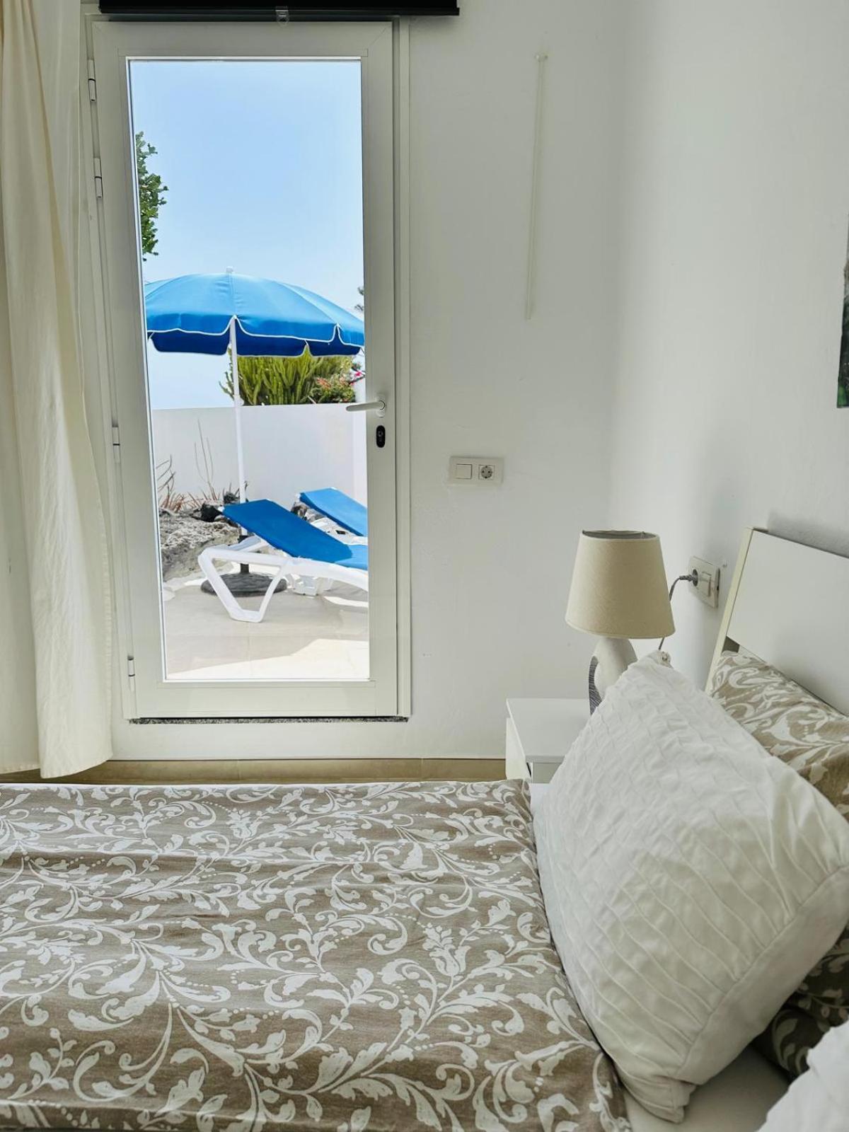 Apartment Luna Nudist Place Charco del Palo Bagian luar foto